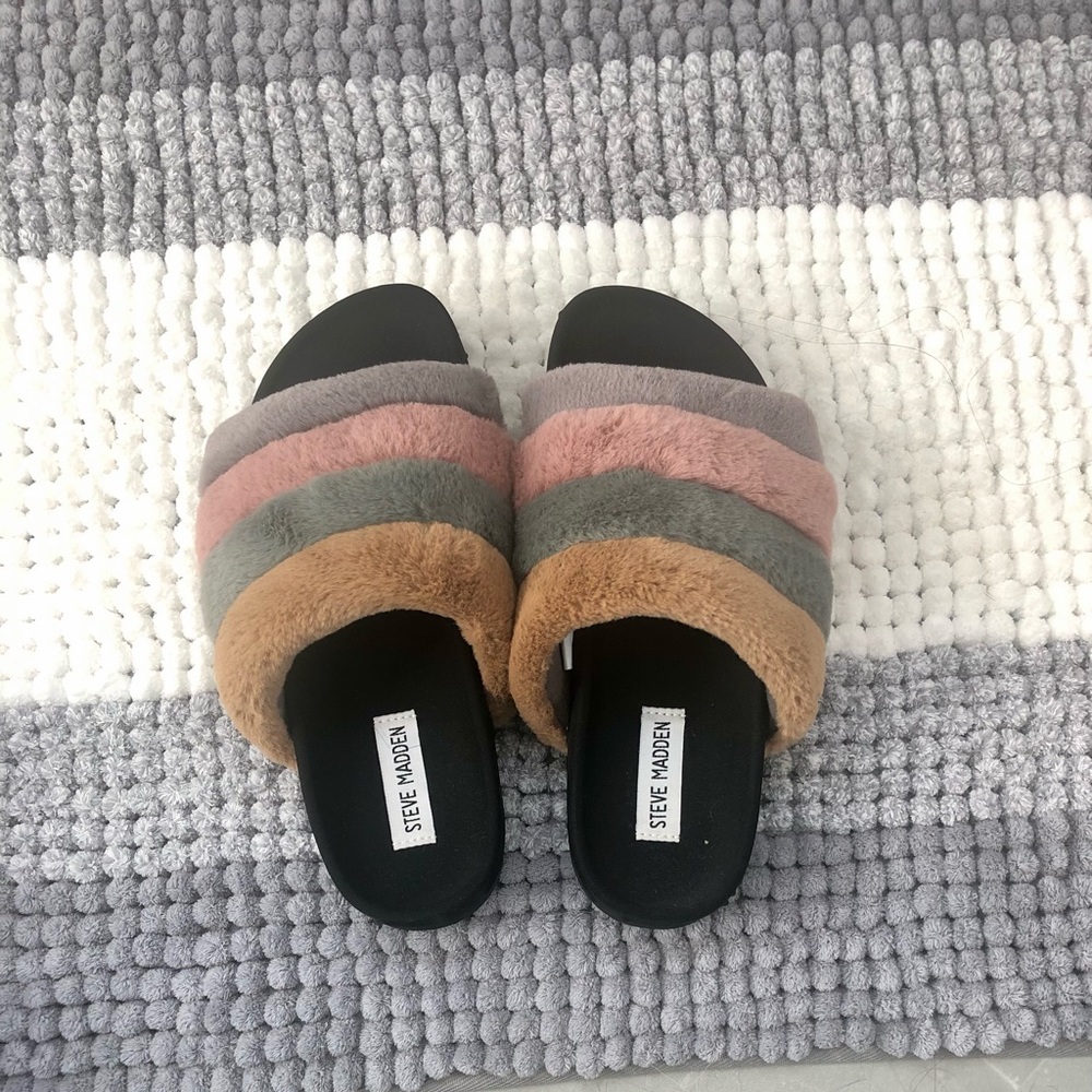 Steve Madden Alfie Sandals in size 7